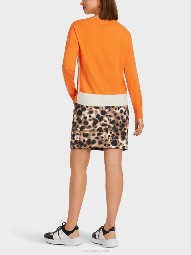 pulover într-un amestec de materiale luxos Marc Cain portocaliu deschis îmbrăcăminte 4826HH1178