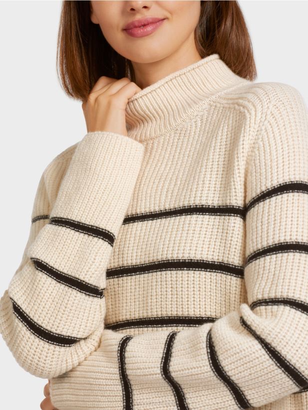 pulover \"tricotat in germania\" Marc Cain cremă îmbrăcăminte 4826HH1192