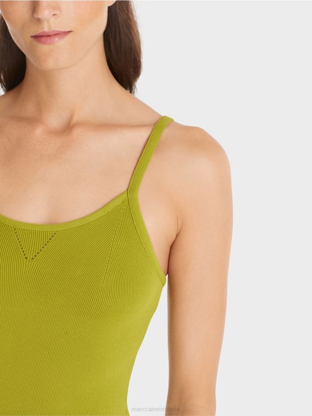 „regândiți împreună” de sus Marc Cain verde oliv intens îmbrăcăminte 4826HH1149